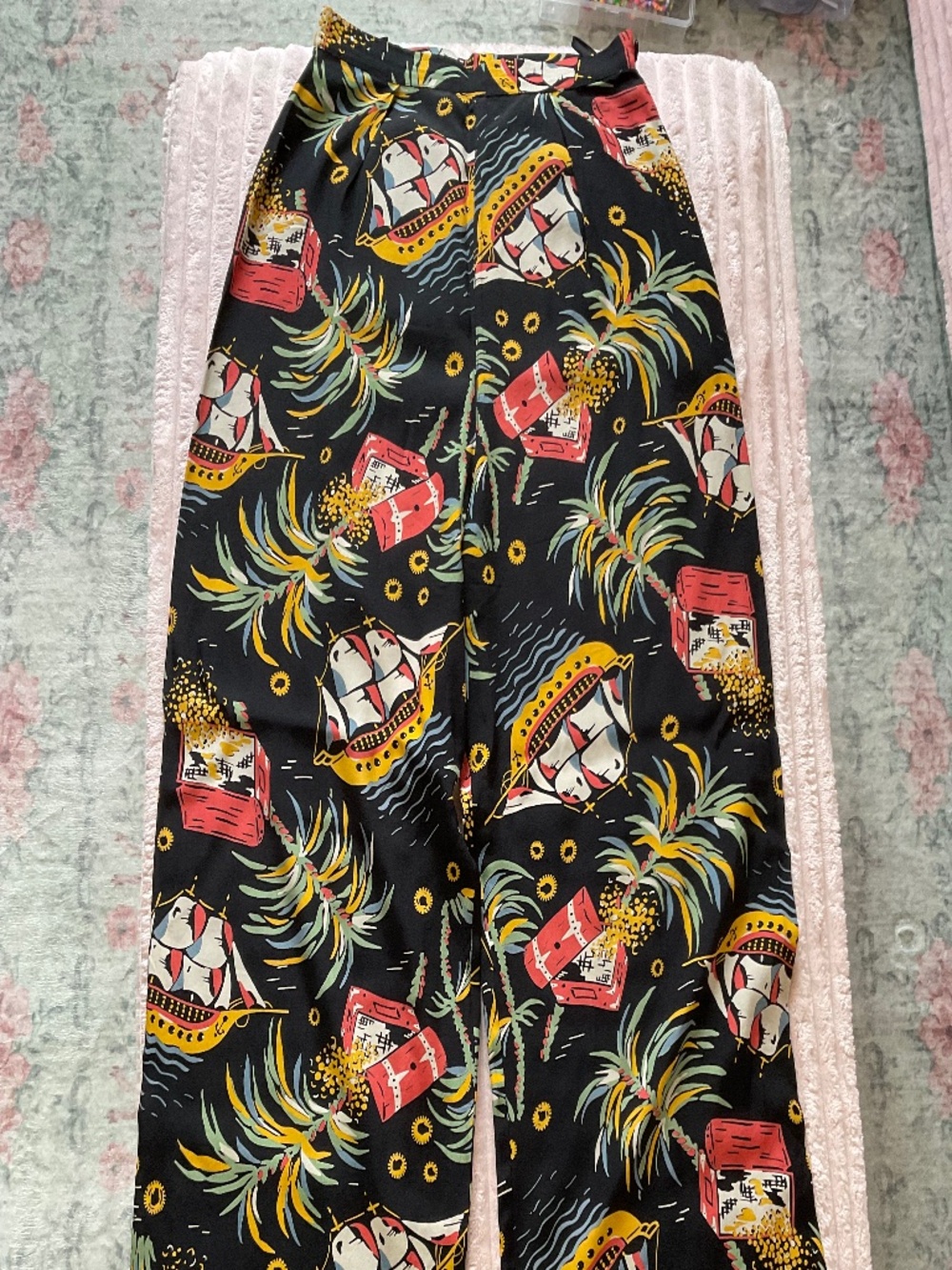 Trashy Diva pirate treasure print high waist pant